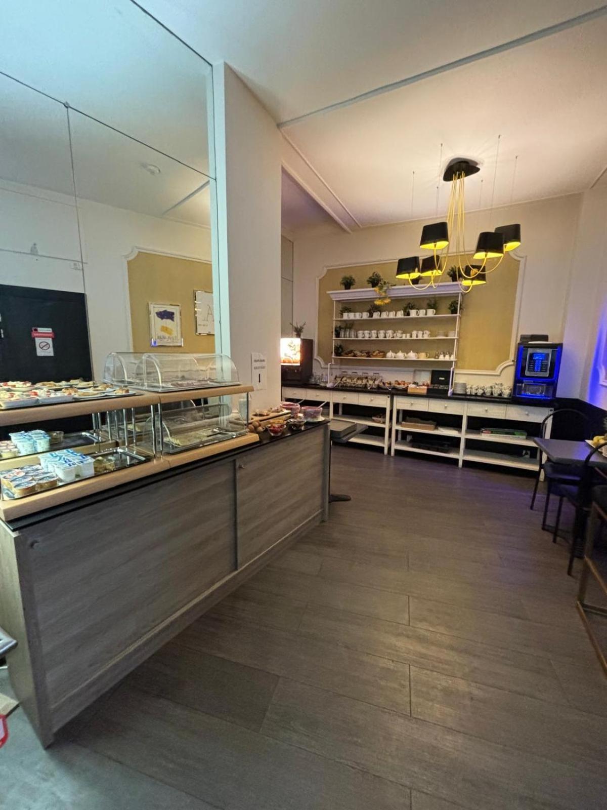 Régina Boutique 3* Avignon